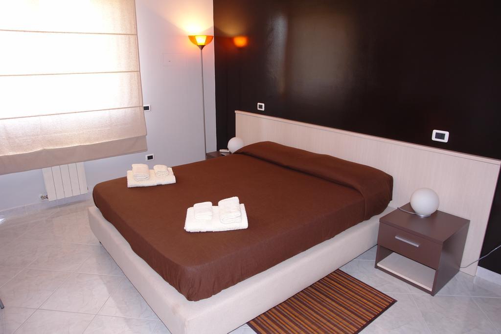 Elia's Bed & Breakfast 2*