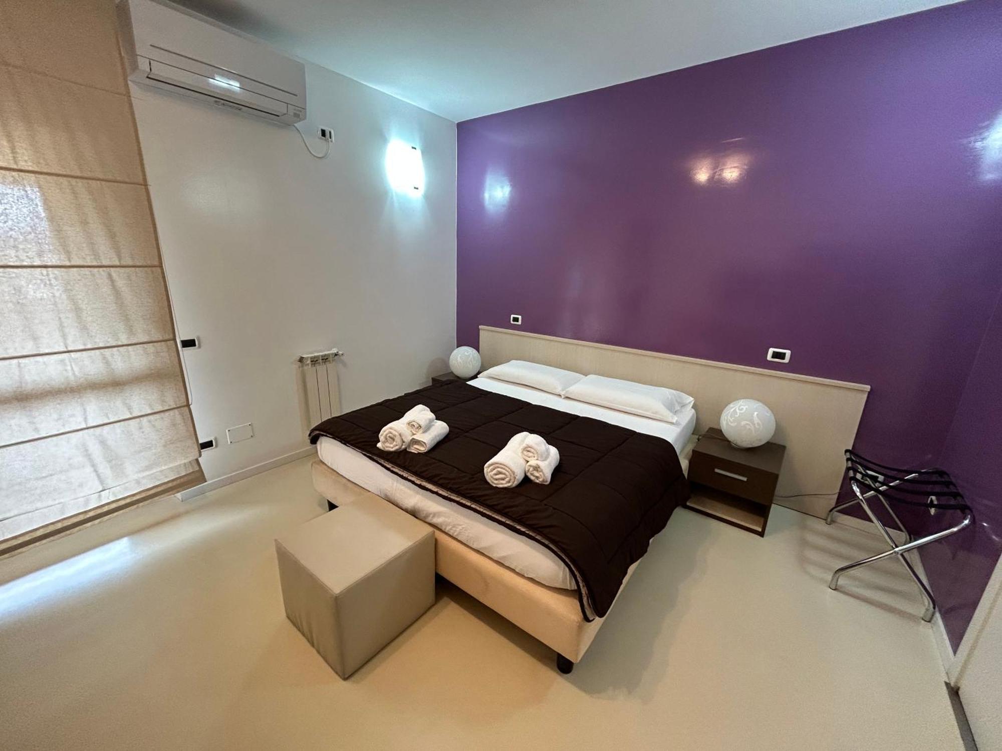 Elia's Bed & Breakfast 2*